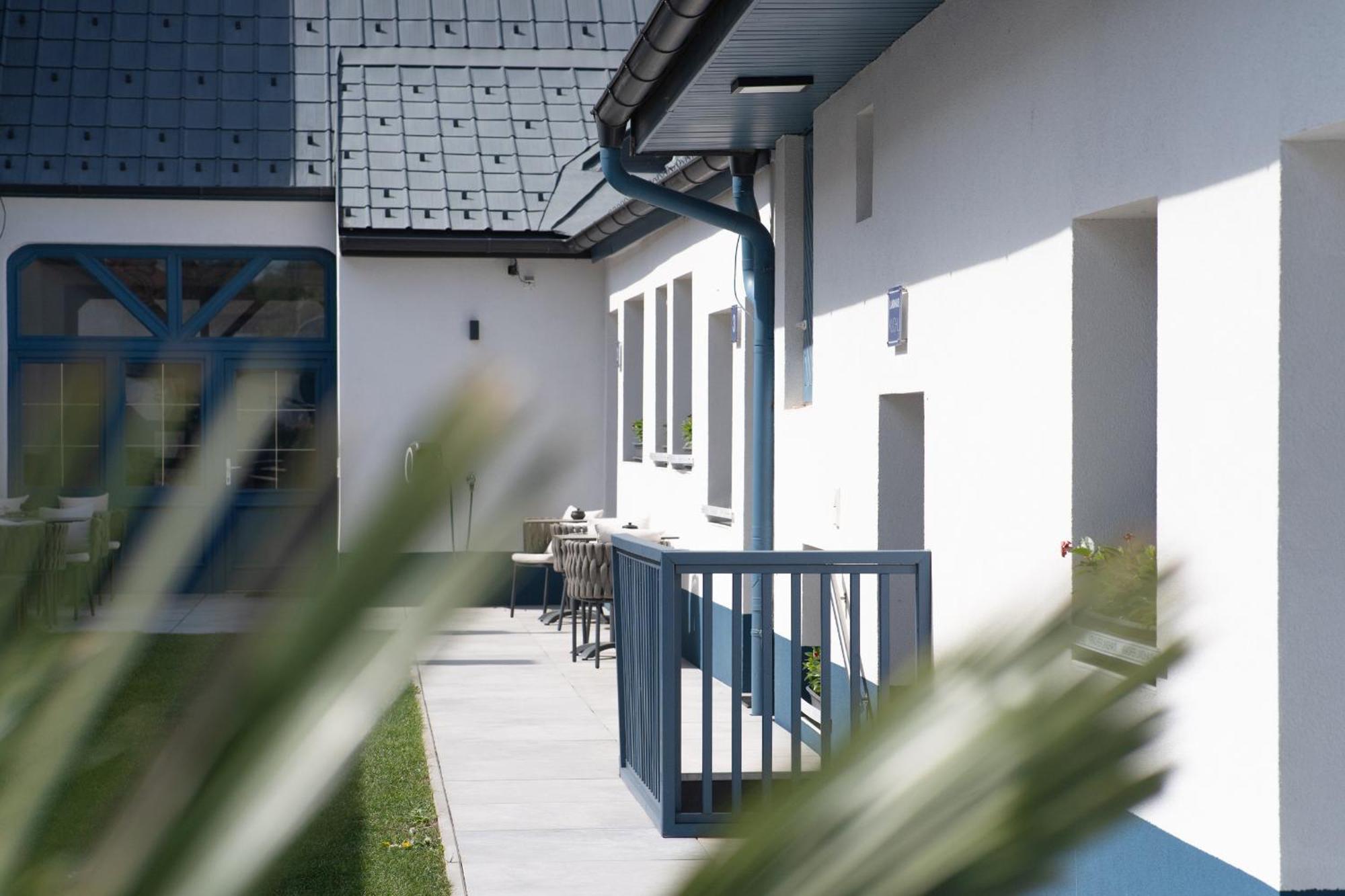 Kracher Familienapartment Landhaus No 4 - Inklusive Pool Illmitz Exterior photo